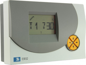 Technische Alternative Einfache Solarregelung ESR32 mit 2 Sensoren und 1 Tauchhülse